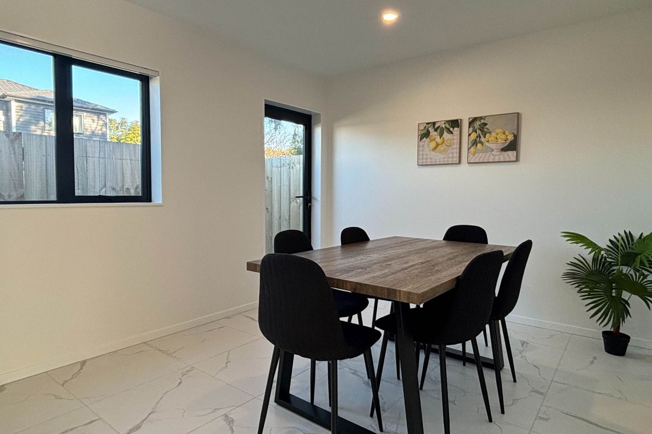 Borrowdace Ave, Great Location with great schools - Ansicht 3