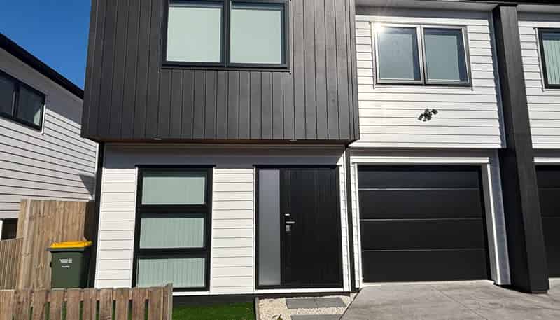21C Borrowdace Avenue, Botany Downs