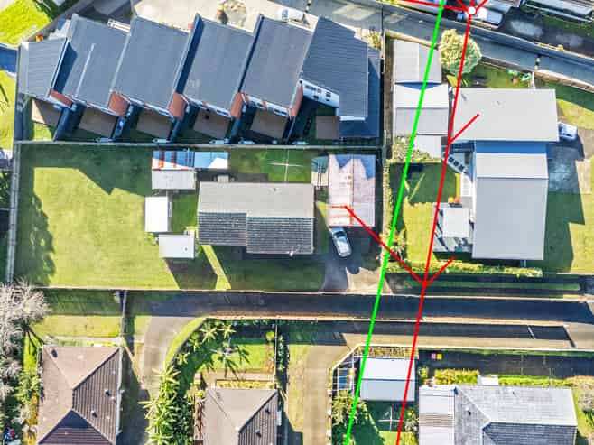 10 Sunlands Drive, Manurewa
