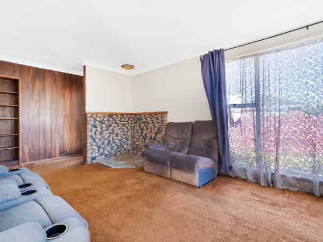 10 Sunlands Drive, Manurewa