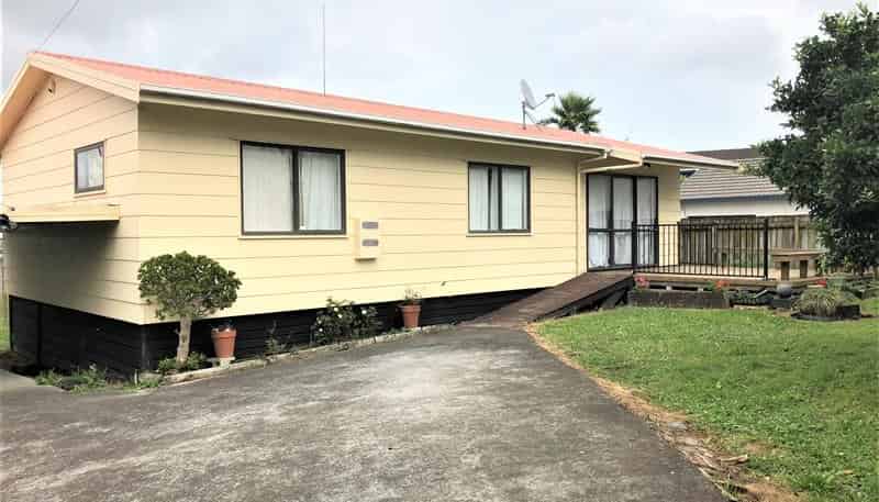 16B Whitford Avenue, Mount Wellington