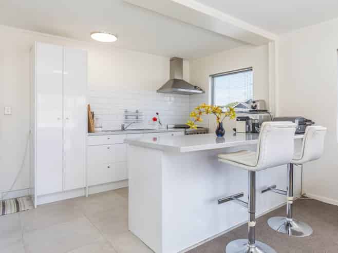 10 APARTMENTS IN THAB ZONE WITH RC FOR SIX MORE
