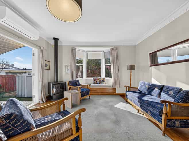 17 Naples Street, Martinborough