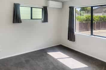 2/1002 Southland Road, Raureka