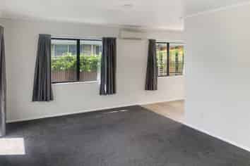 2/1002 Southland Road, Raureka