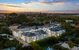 5/113 Beach Road, Te Atatu Peninsula