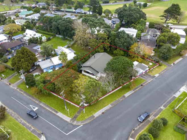 16 New Brighton Road, Mount Wellington