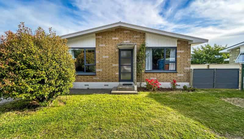 2/277 Nelson Street, Strathern