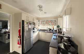 3 Pilmuir St, Belmont