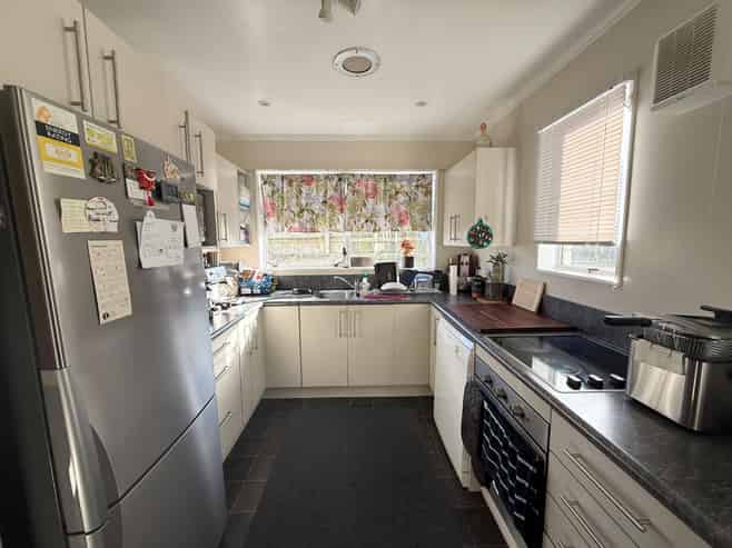 3 Pilmuir St, Belmont
