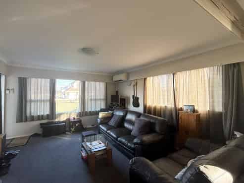 3 Pilmuir St, Belmont
