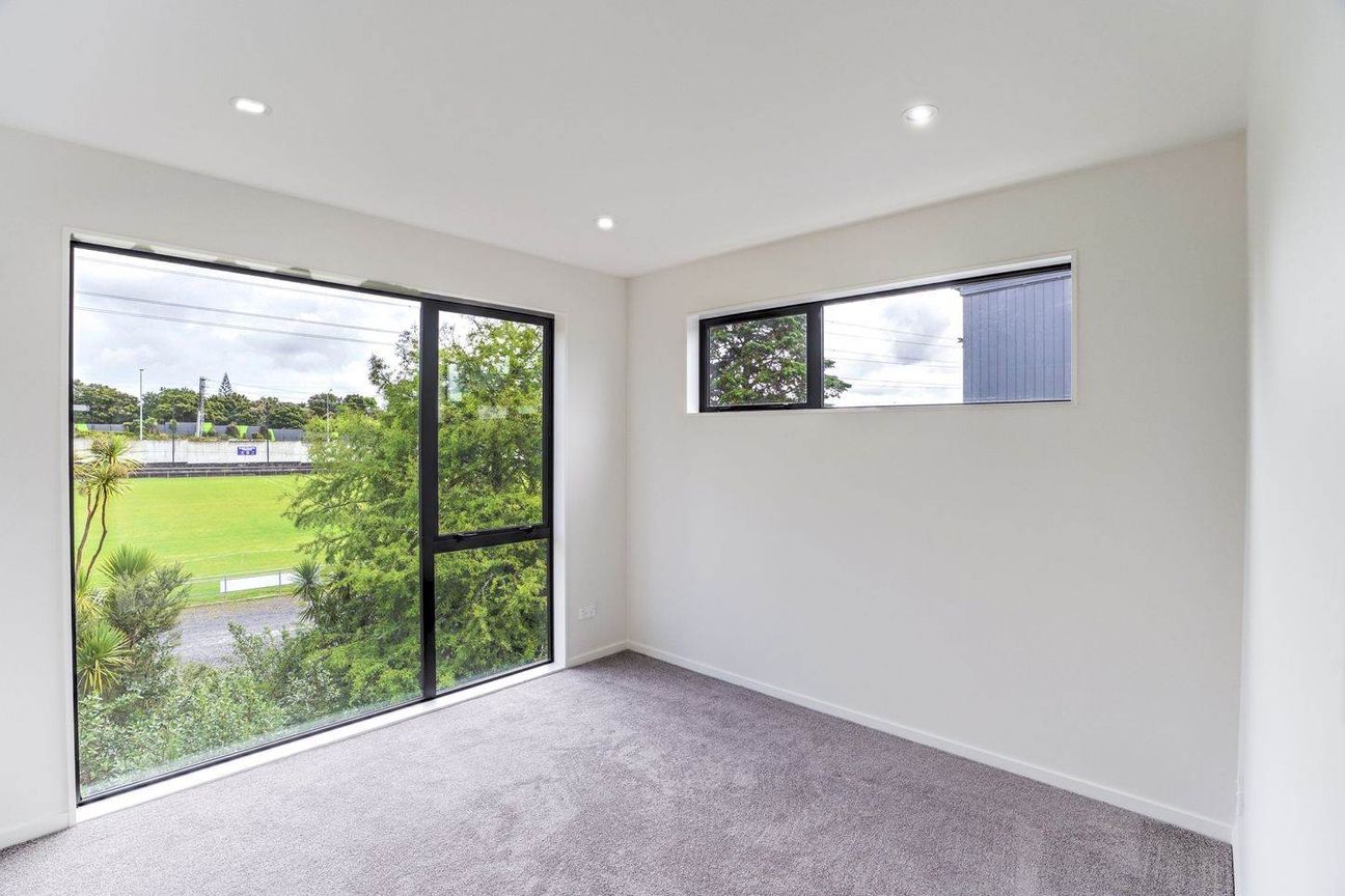 Modern Living Meets Suburban Serenity  - Unbea... - Fler