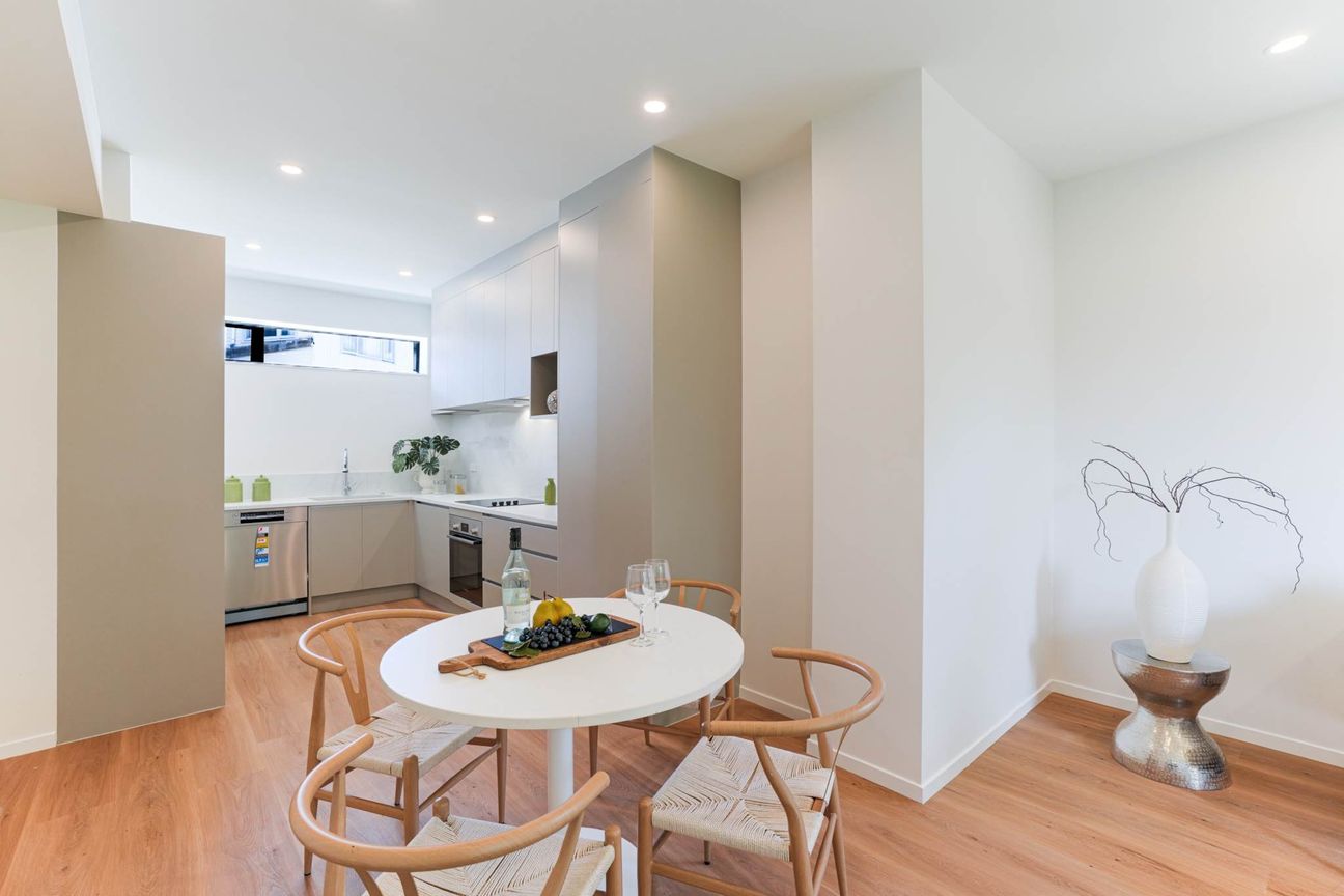 Modern Living Meets Suburban Serenity  - Unbea... - Bild 3