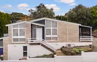 2/28 Vale Road, St Heliers