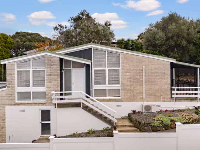 2/28 Vale Road, St Heliers