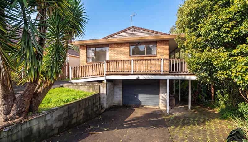 2/1 Claude Brookes Drive, Henderson