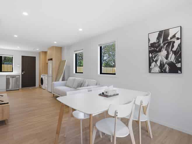 6 & 8/424 Gloucester Street, Linwood