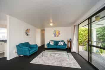 37A Peter Hall Drive, Kelvin Grove