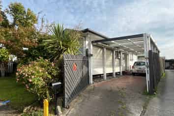 37A Peter Hall Drive, Kelvin Grove