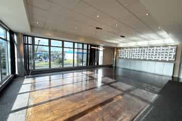 Bright & Lively Office Opportunity