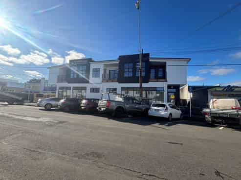 Waterloo Interchange for $390 per week + GST