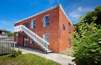 5/102 Harbour Terrace, North Dunedin