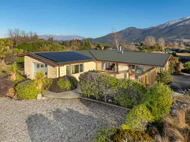 22 Sam John Place, Lake Hawea
