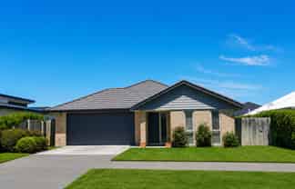 7 Hineaari Street, Marshland