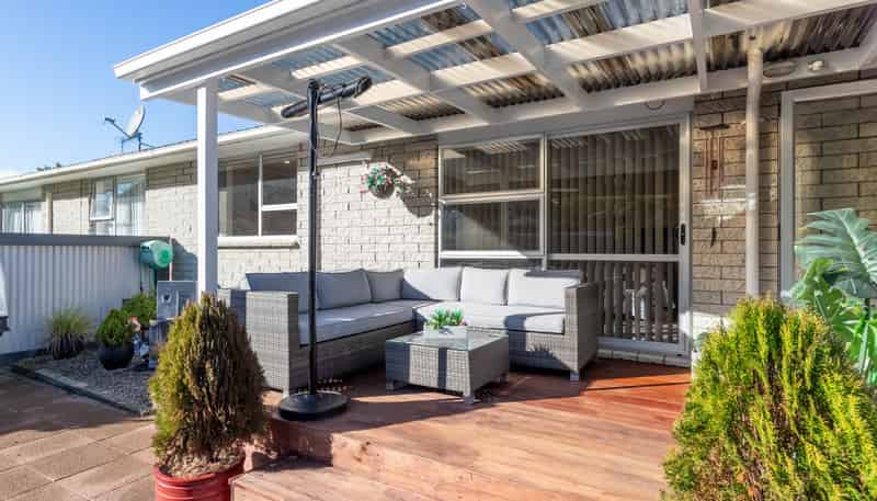 5A Fremont Grove, Totara Park