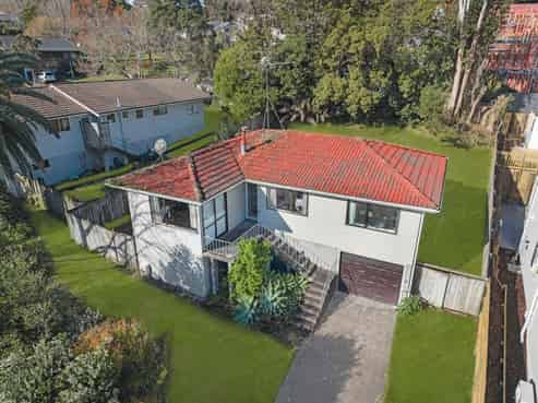 55 Oaktree Avenue, Browns Bay