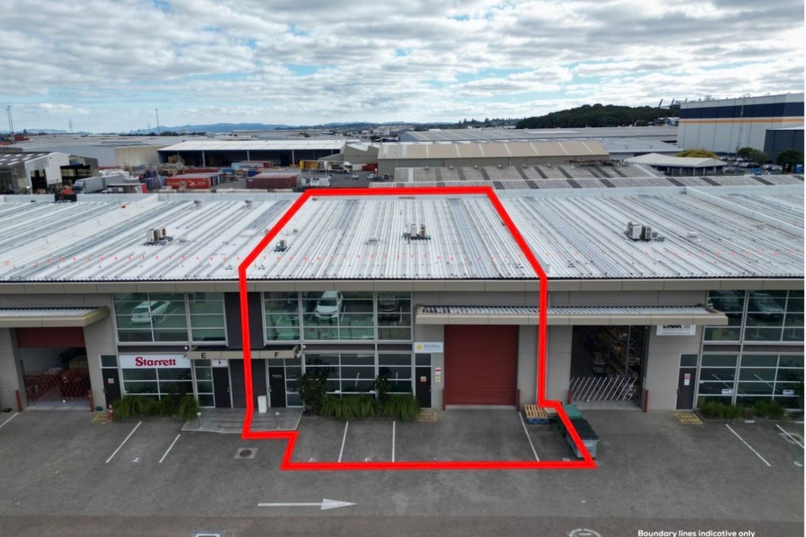 367 sqm Industrial Unit | Penrose - Widok 2