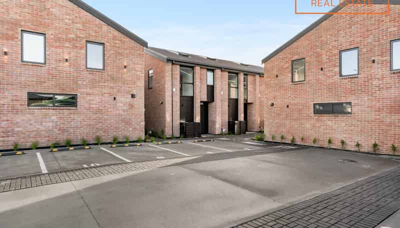 9/17 Matapouri Road, Mangere Bridge