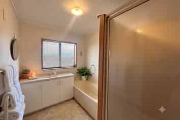 2/29 West Street, Pukekohe