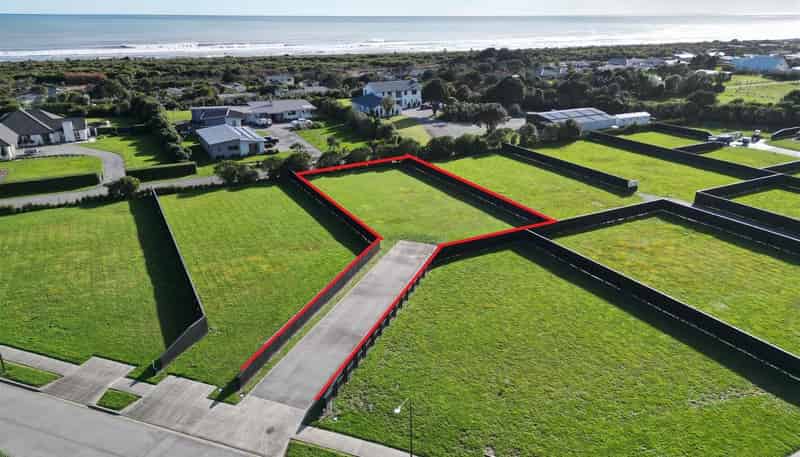  42 Ashley Drive, Paroa