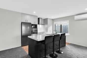 8 Hannington Way, Rolleston