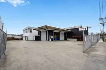 Premium industrial premises for owner occupiers