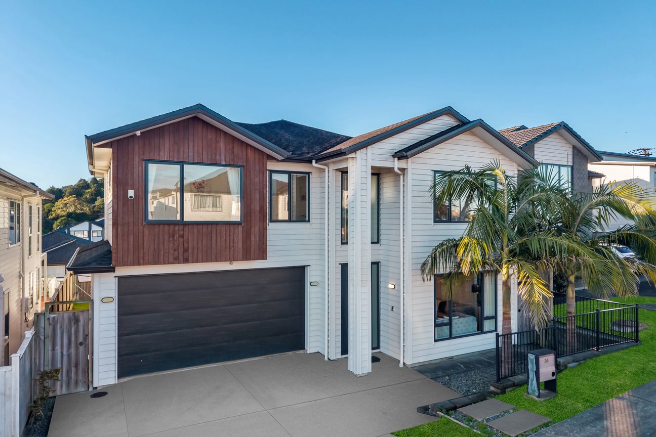 Spacious Dual-Living Masterpiece in MissionHeights - Aanzicht 2