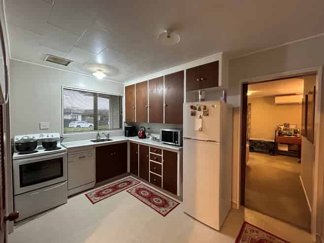 1/5 Somerset Place, Taradale