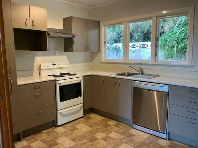 1 Mace Street, Island Bay