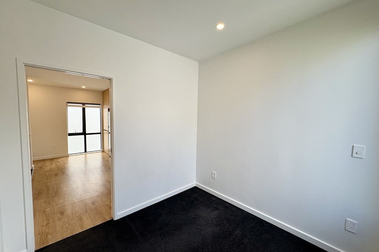 Central City living at it's best - Vista 4