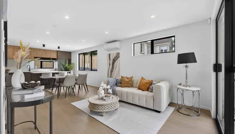 16B Moana Avenue, One Tree Hill