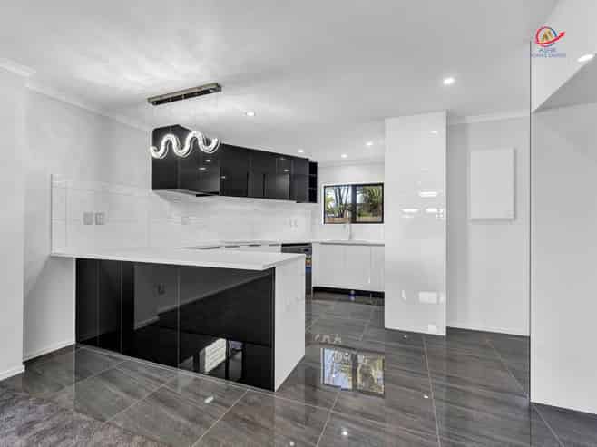 15D Mckean Avenue, Manurewa