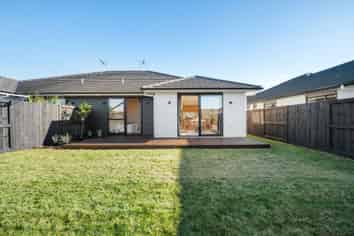 1/24 Maggie Place, Chartwell