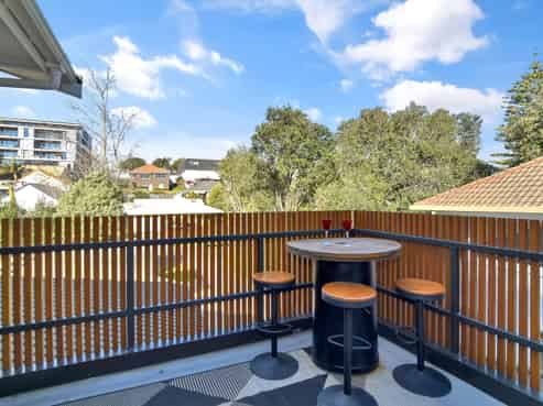 5 Sheath Street, Avenues