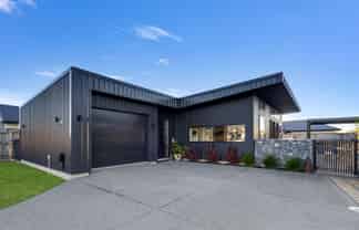 10 Shepperton Street, Richmond