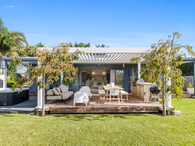 5 Dune View Drive, Mangawhai