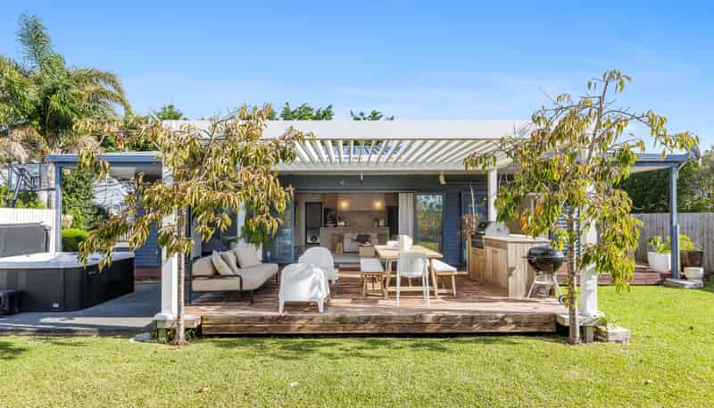 5 Dune View Drive, Mangawhai