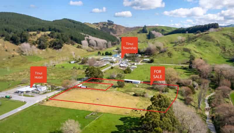 4 and 6 Charles Street, Tinui