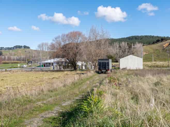 4 and 6 Charles Street, Tinui