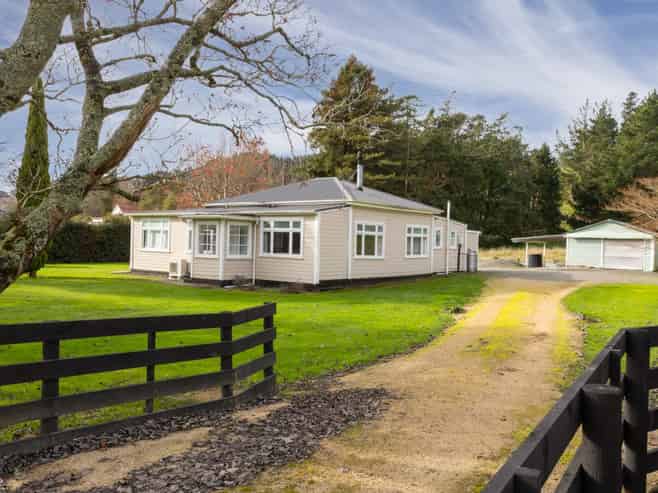 1232 Opaki Kaiparoro Road, Masterton